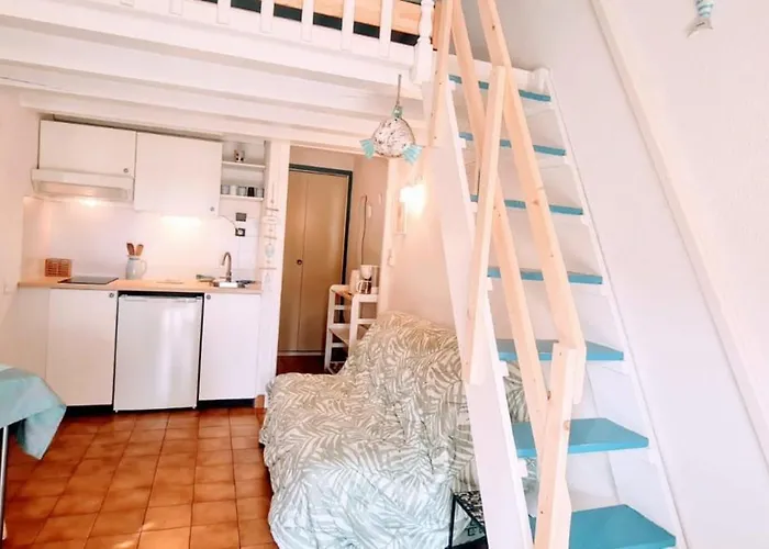 Appartement Cosy Studio Just A Stone's Throw From The Beach